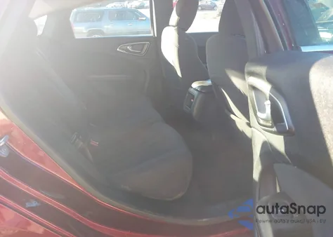 2015 Chrysler 200 Limited from USA, damaged, VIN 1C3CCCAB4FN654215